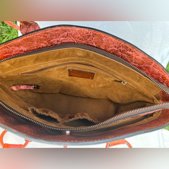 Patricia Nash Zorita Satchel Metallic Burnished Tooled Leather Purse - Picture 9 of 14